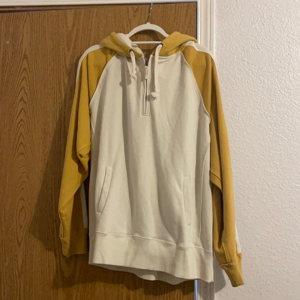 Pull-over hoodie